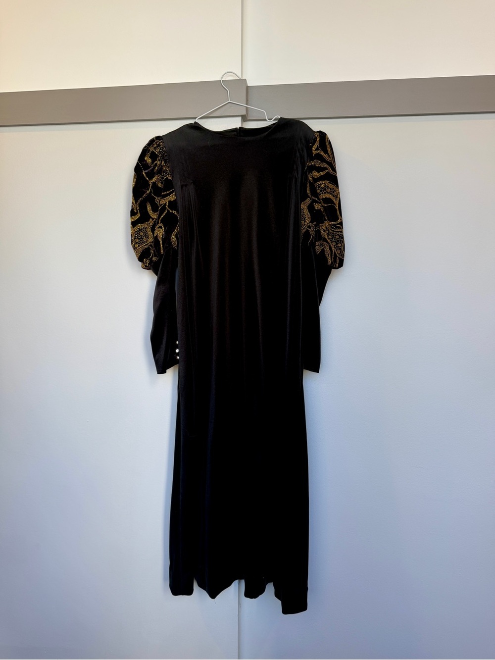 Vintage 80s Black Velvet Dress Gold Metallic Puff Sleeves Small